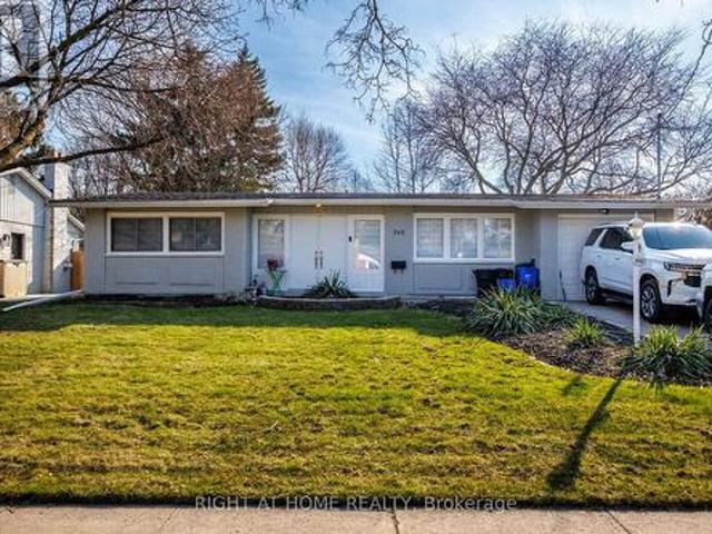 House for rent in Burlington, Ontario