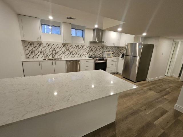 House for rent in Richmond Hill, Golden Horseshoe