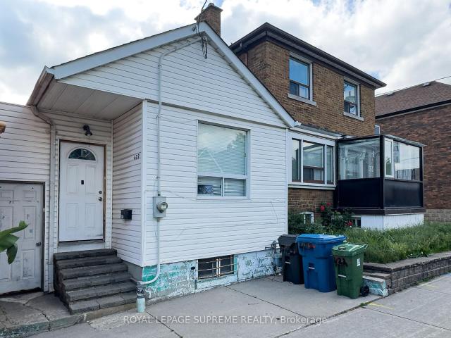 House for rent in Woburn, Ontario
