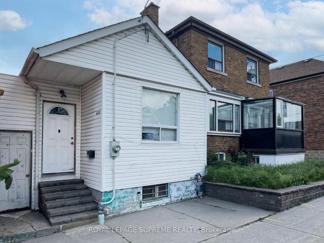 House for rent in Woburn, Ontario