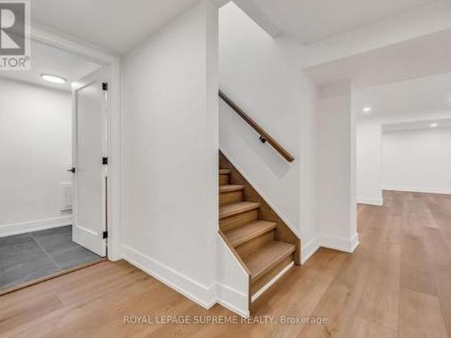 House for rent in Oakville, Ontario