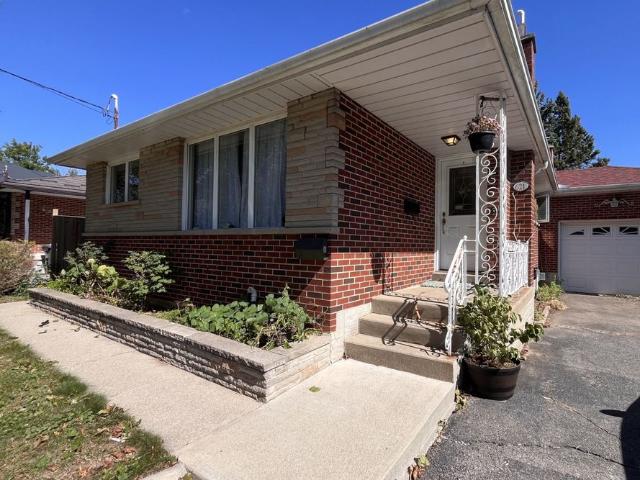 House for rent in Brant Avenue Neighbourhood Group, Guelph