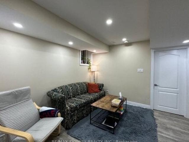 House for rent in Georgina, Ontario