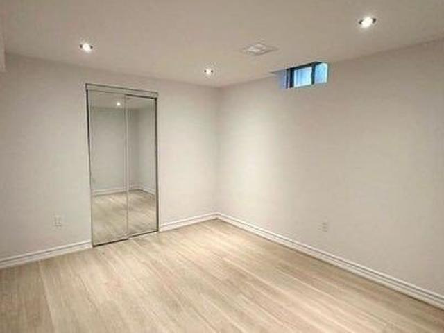 House for rent in Oak Ridges, Richmond Hill