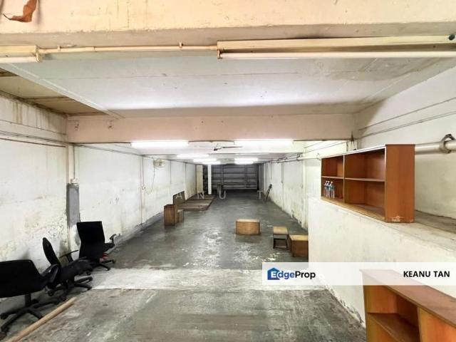 Shop for rent in KL Eco City, Kuala Lumpur