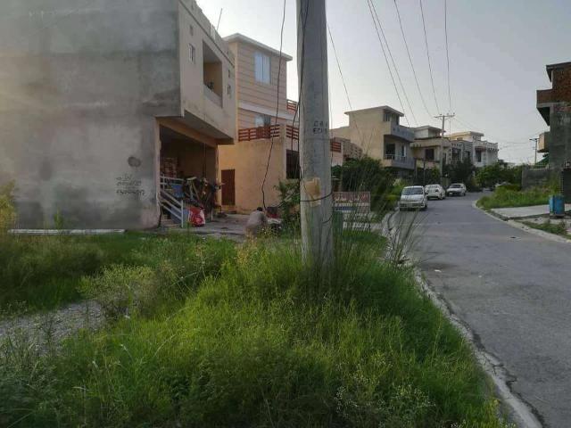 Commercial for rent in سی بی آر ٹاؤن, بحریہ ٹاؤن