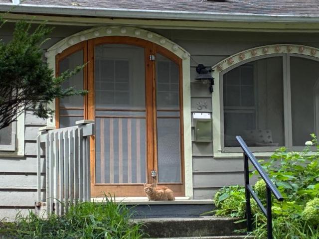 Room for rent in Hinsdale, Illinois
