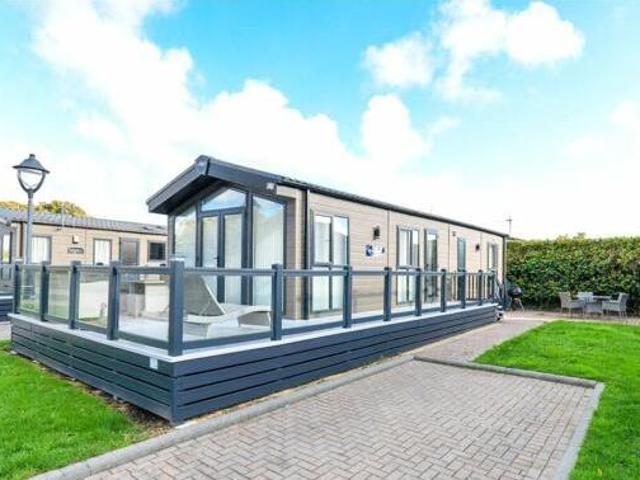 House for sale in Old Milton, New Forest