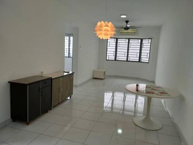 Serviced Residence for sale in Petaling, Subang Jaya