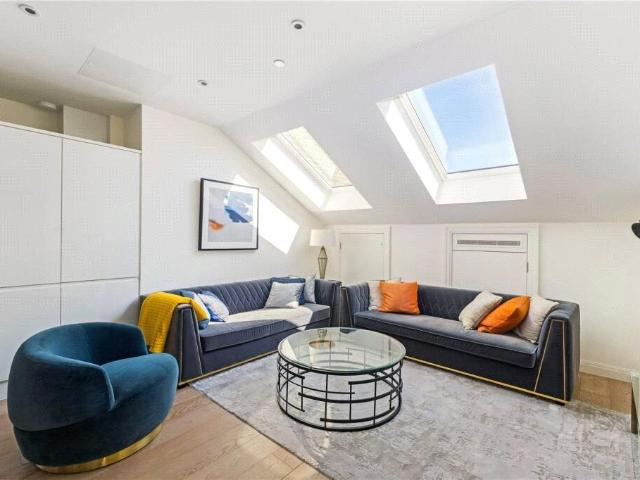House for rent in Chelsea, Greater London