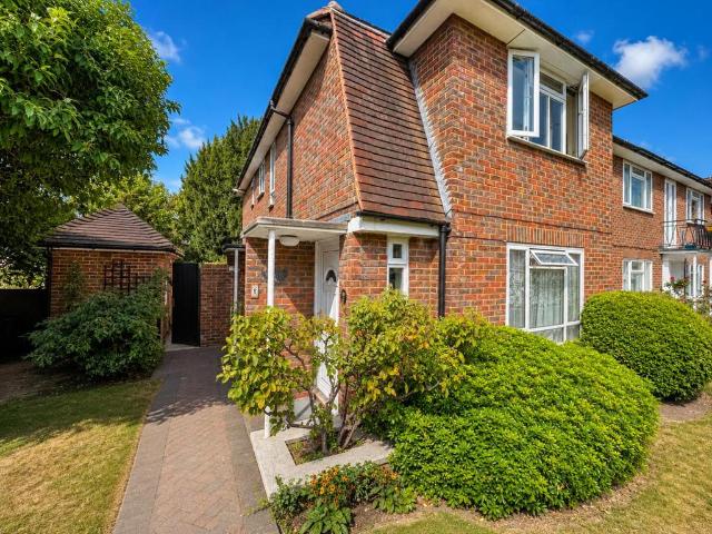 Apartment for rent in Carshalton Beeches, Greater London