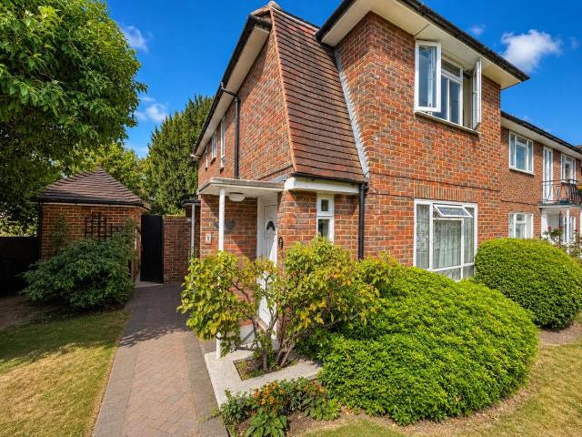 House for rent in Carshalton Beeches, Greater London