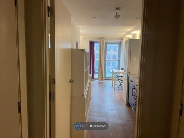 Studio for rent in Arena Quarter, Leeds
