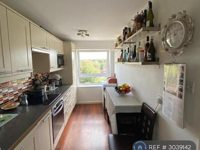 Apartment for rent in London Borough of Sutton, Greater London