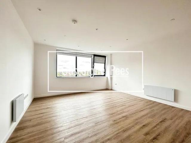 Apartment for rent in Priest Down, Hampshire