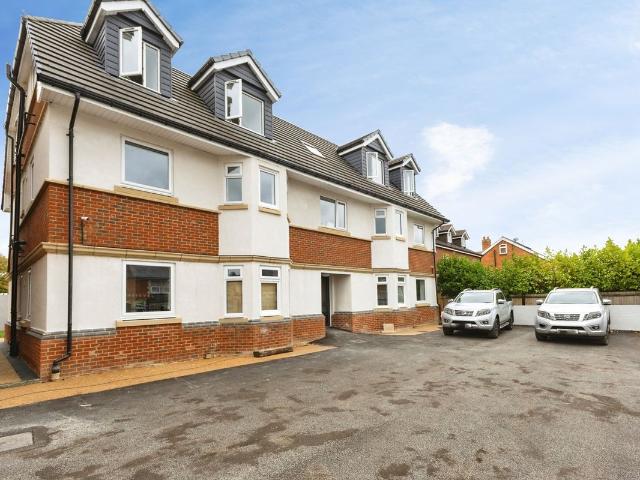 Apartment for rent in Whitley, Reading