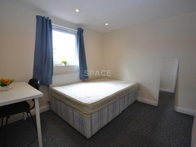 Room for rent in Whitley, Reading