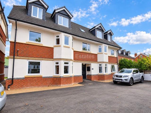 Apartment for rent in Whitley, Reading