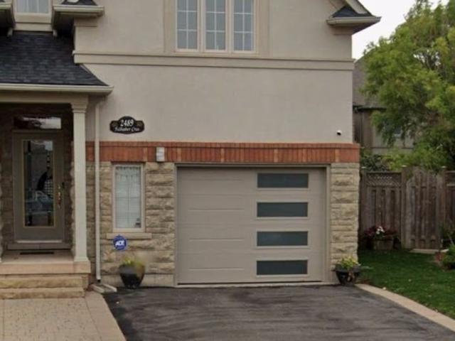 House for rent in Oakville, Golden Horseshoe