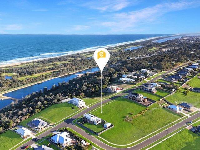 Land for sale in Lakes Entrance, Victoria