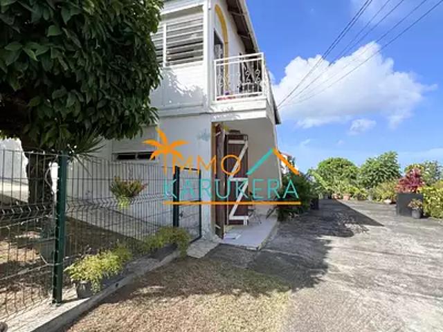 Maison vente à Versailles, Basse-Terre
