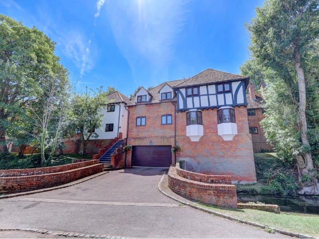 Apartment for rent in Buckinghamshire