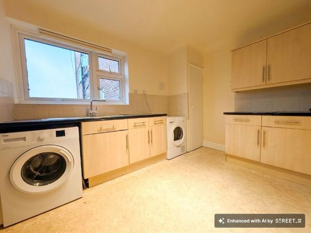 Apartment for rent in Glen Eyre, City Of Southampton