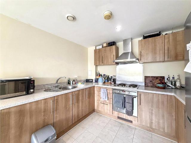 Apartment for rent in Wimbledon Park, Greater London