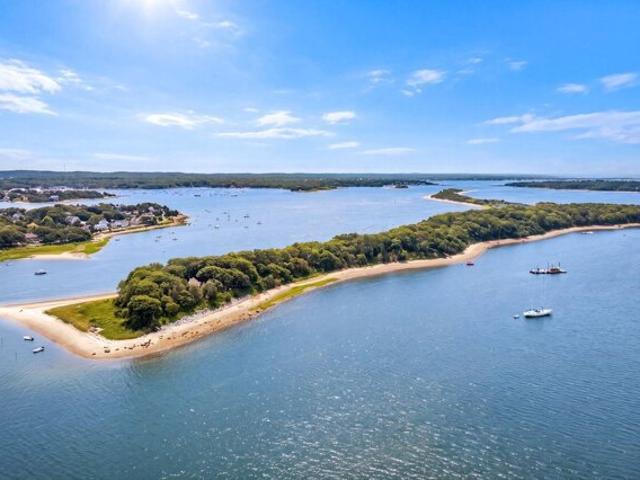 House for sale in Cataumet, Massachusetts