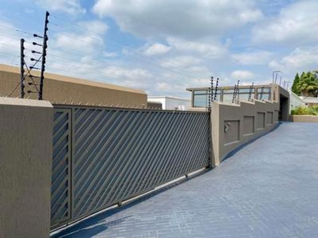 House for sale in Vosloorus, Gauteng