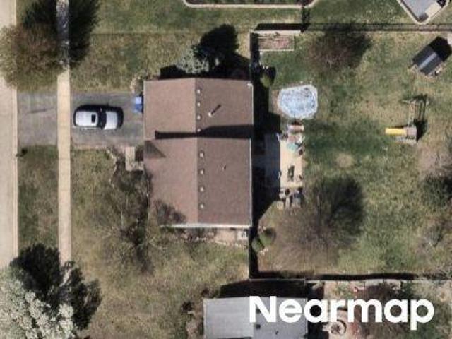 House for sale in Dekalb, Illinois