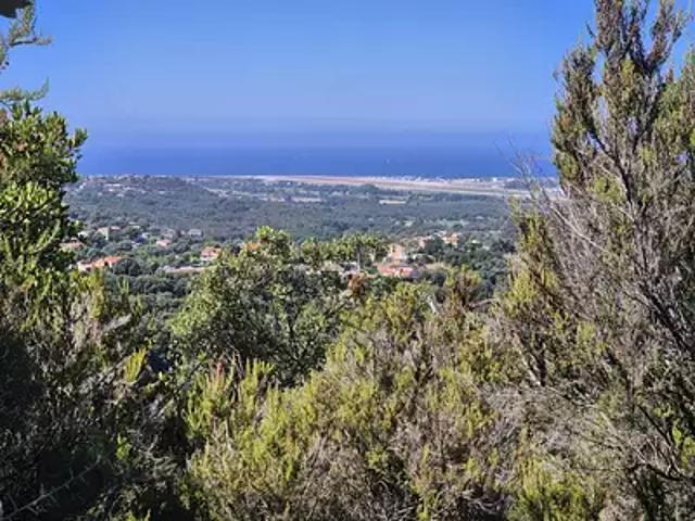 Terrain vente à Ajaccio, Bastelicaccia