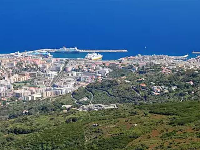 Terrain vente à Bastia