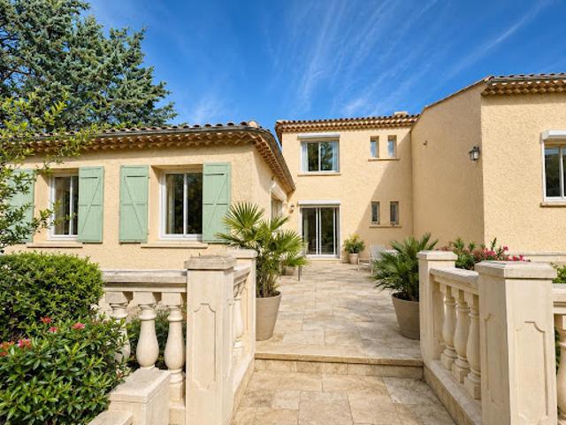 Villa vente à Aix-en-Provence, Aix-en-provence