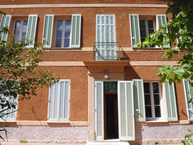 Maison vente à Arrondissement de Toulon, Solliès-pont