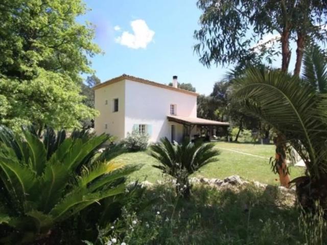 Maison vente à Arrondissement de Draguignan, Callas