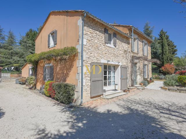 Maison vente à Apt, Saint-saturnin-lès-apt