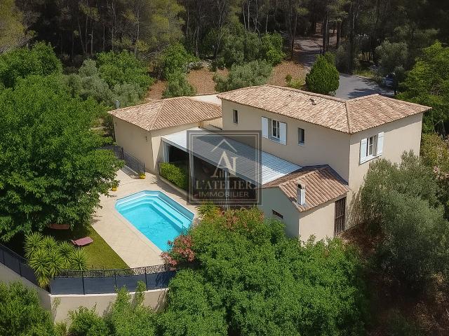 Maison vente à Arrondissement de Toulon, Solliès-toucas