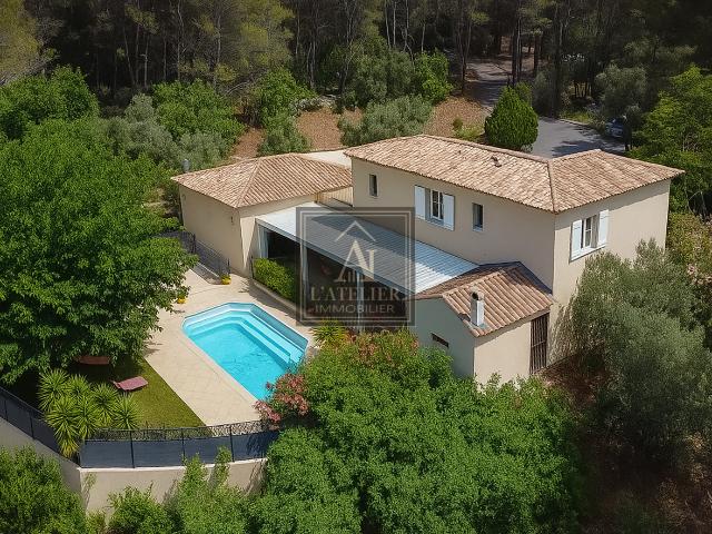 Maison vente à Arrondissement de Toulon, Solliès-toucas