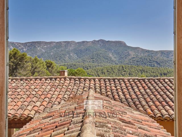 Maison vente à Aix-en-Provence, Vauvenargues