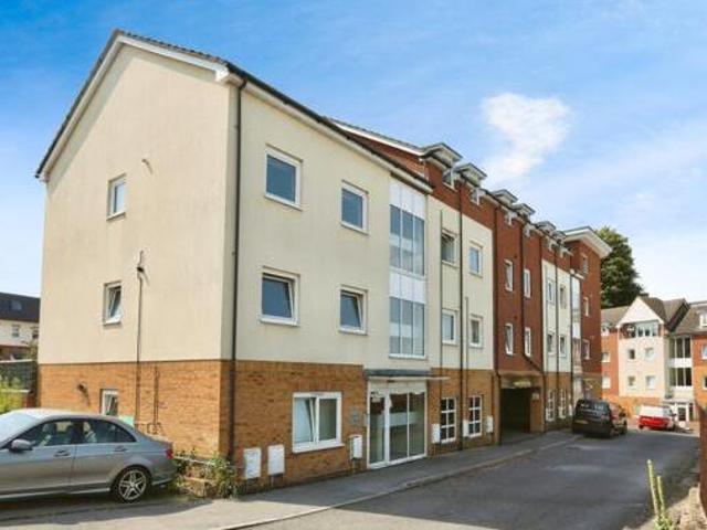 House for sale in Barton Stacey, Hampshire