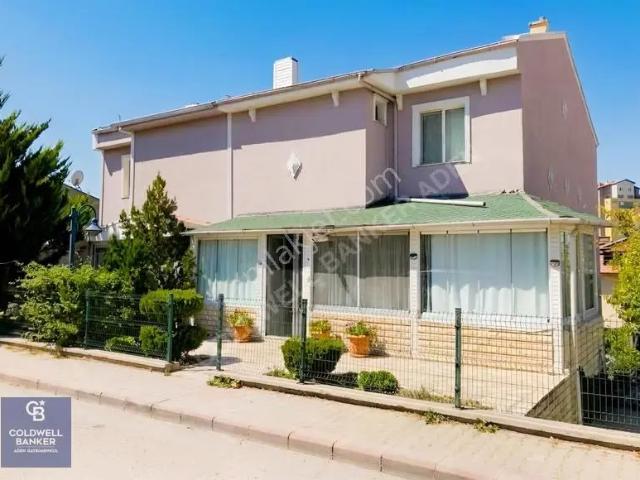 Yenimahalle, Ankara içerisinde satılık Villa