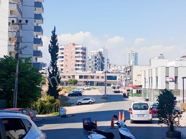 Batıkent Mahallesi, Yenişehir içerisinde satılık Bina