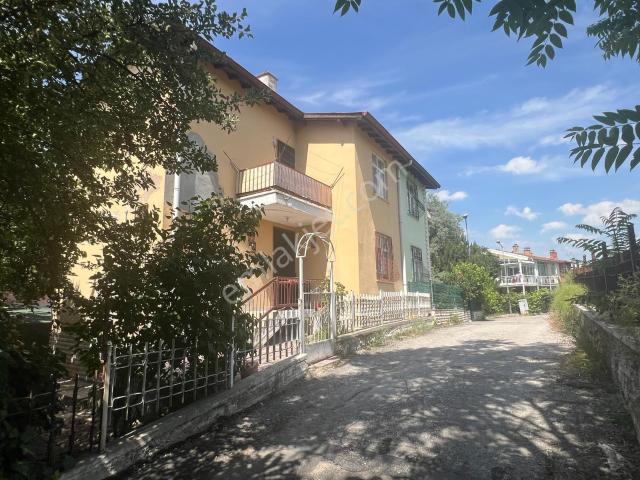 Yenimahalle, Ankara içerisinde satılık Villa