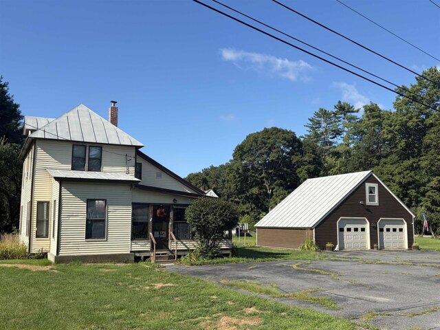 House for sale in Fairlee, Orange County