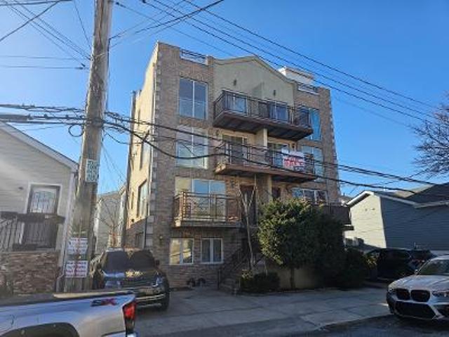 Condo for sale in Brooklyn, New York