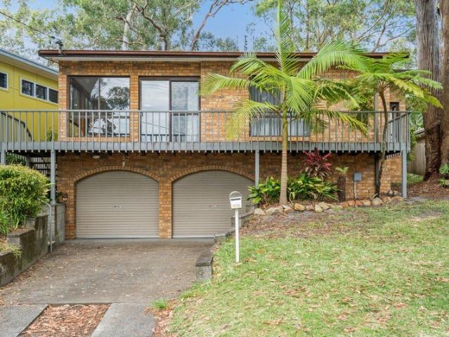House for rent in Bateau Bay, Central Coast Council