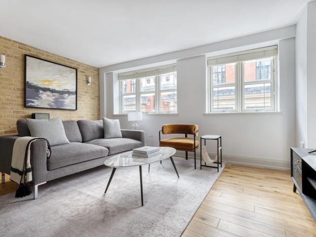 Apartment for rent in London, Soho