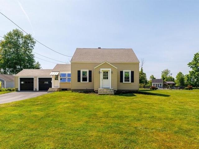House for sale in Mendon, Massachusetts