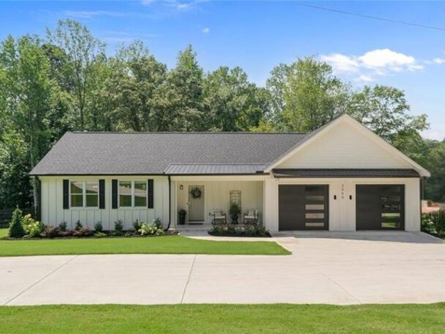 House for sale in Woodstock, Georgia